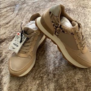 Zara fashion sneakers EUC Size EU 39/ US 8